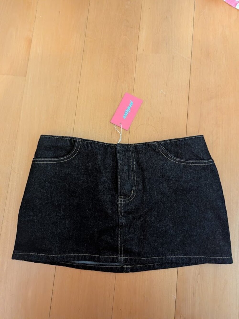 NWT Edikted denim jean mini skirt skort sleek waist XS blue